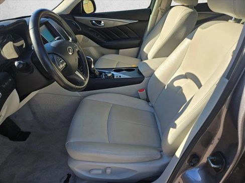 Used 2017 INFINITI Q50 Signature Edition w/ Cargo Package (L95) image 14