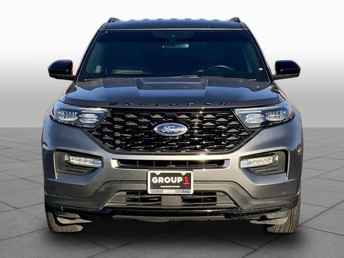 Used 2022 Ford Explorer ST-Line w/ Class IV Trailer Tow Package RWD image 4