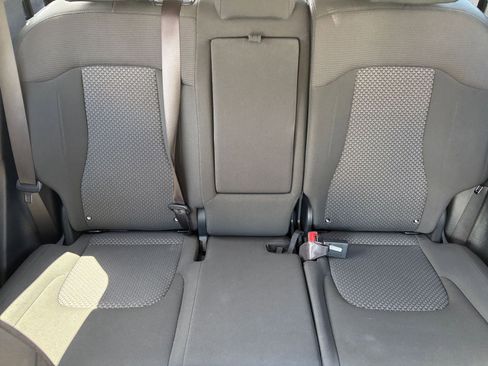 Used 2025 Kia Sportage LX FWD image 37