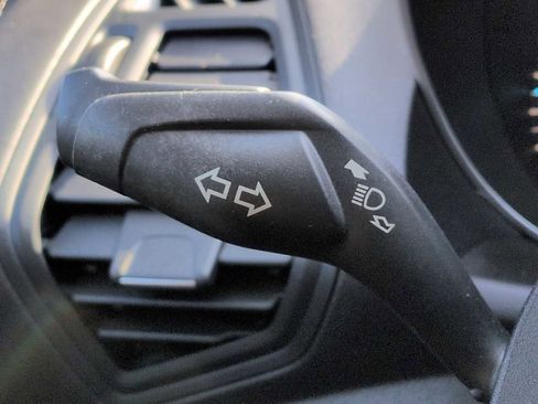 Used 2019 Ford Escape S image 27