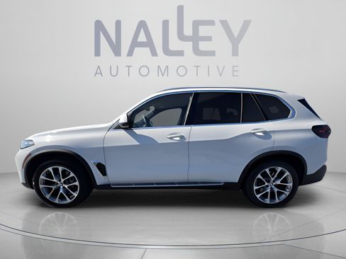 Used 2026 BMW X5 sDrive40i RWD image 2