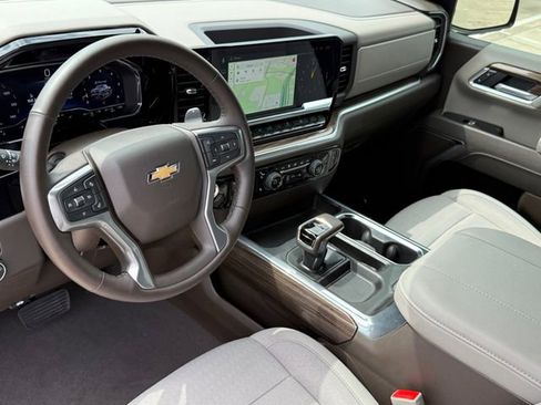 Used 2025 Chevrolet Silverado 1500 LT w/ Texas Edition Plus RWD image 12