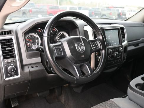 Used 2019 RAM 1500 Lone Star image 12