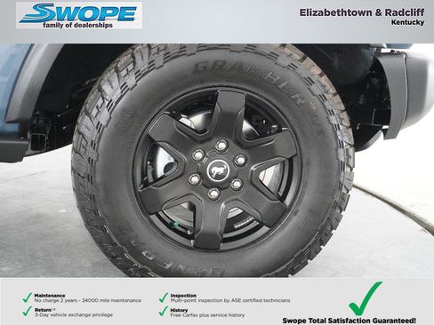 New 2025 Ford Bronco Big Bend w/ Black Diamond Package image 38