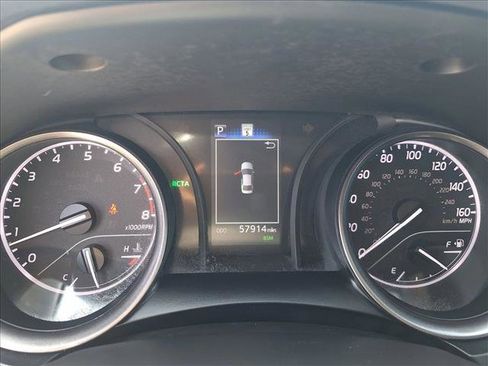 Used 2024 Toyota Camry SE FWD image 11