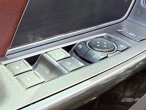 Used 2021 Ford F150 Lariat w/ Equipment Group 502A High image 18