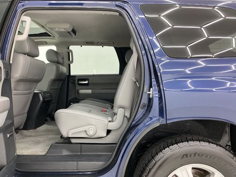 Used 2008 Toyota Sequoia Limited AWD/4WD image 20