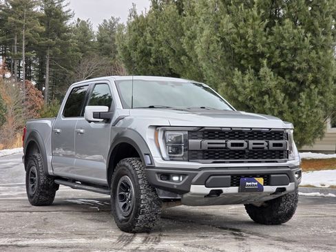 Used 2023 Ford F150 Raptor w/ Raptor Carbon Fiber Package image 14