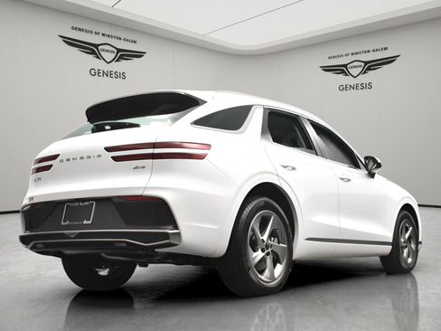 Used 2026 Genesis GV70 2.5T image 14
