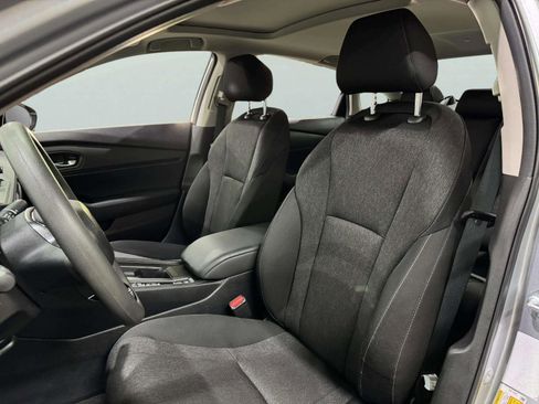 Used 2025 Honda Accord SE image 13