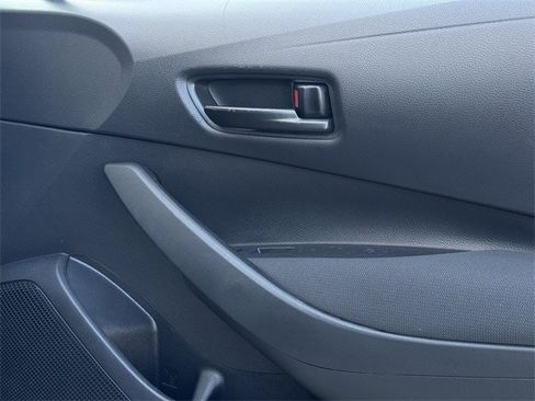 Used 2024 Toyota Corolla LE image 27