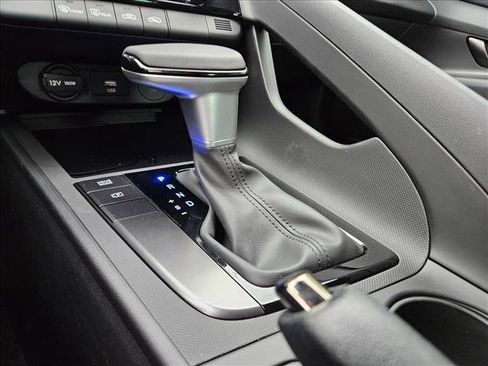 New 2026 Hyundai Elantra Sport FWD image 12