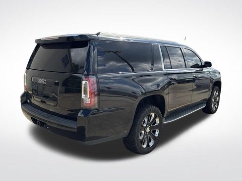 Used 2019 GMC Yukon XL SLT AWD/4WD image 7