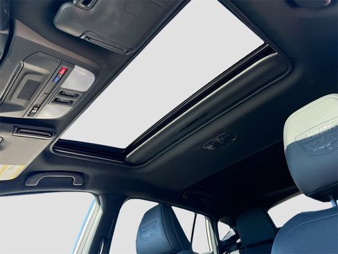 Used 2024 Subaru Crosstrek 2.5i Wilderness image 23