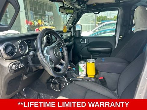 Used 2020 Jeep Gladiator Sport w/ Quick Order Package 24S AWD/4WD image 3