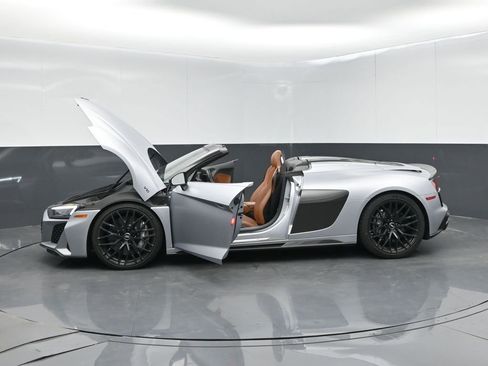 Used 2021 Audi R8 V10 performance image 62