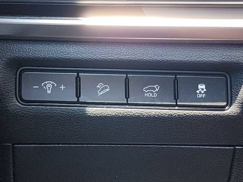 Certified 2024 Kia Telluride EX w/ EX Captain's Chair Package FWD image 36