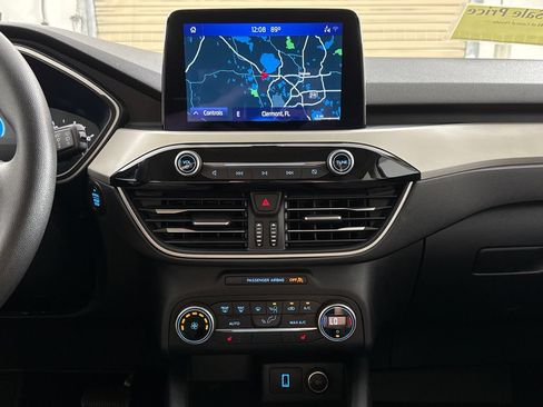 Used 2020 Ford Escape SE FWD image 21