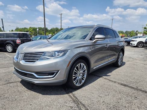 Used 2016 Lincoln MKX Reserve FWD image 9