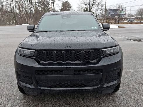 Used 2024 Jeep Grand Cherokee L Altitude image 2