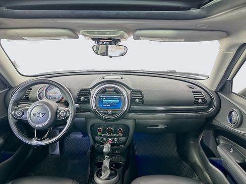 Used 2019 MINI Cooper Clubman FWD image 23