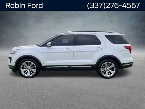 Used 2019 Ford Explorer Limited w/ Ford Safe & Smart Package image 2