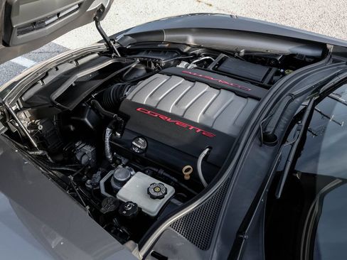 Used 2016 Chevrolet Corvette Stingray Coupe RWD image 52