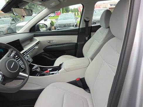 Certified 2026 Hyundai Tucson SE AWD/4WD image 10