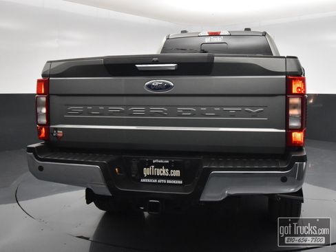 Used 2020 Ford F250 XLT w/ XLT Premium Package AWD/4WD image 6