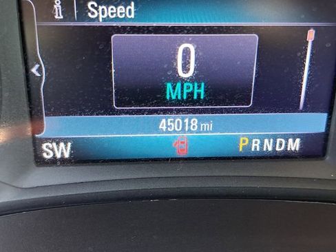 Used 2022 Buick Encore Preferred w/ Safety Package image 22