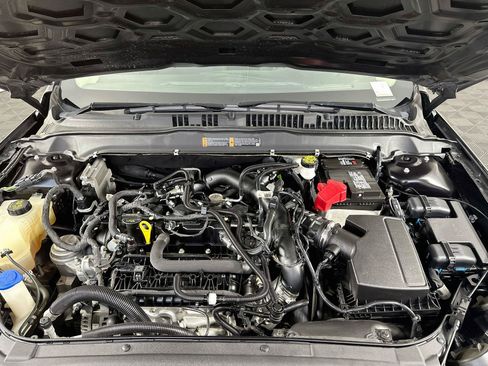 Used 2020 Ford Fusion SE FWD image 34