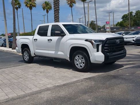 Used 2025 Toyota Tundra SR w/ SR Tow Package AWD/4WD image 2