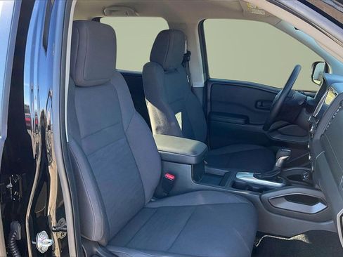 Used 2024 Nissan Frontier S image 7