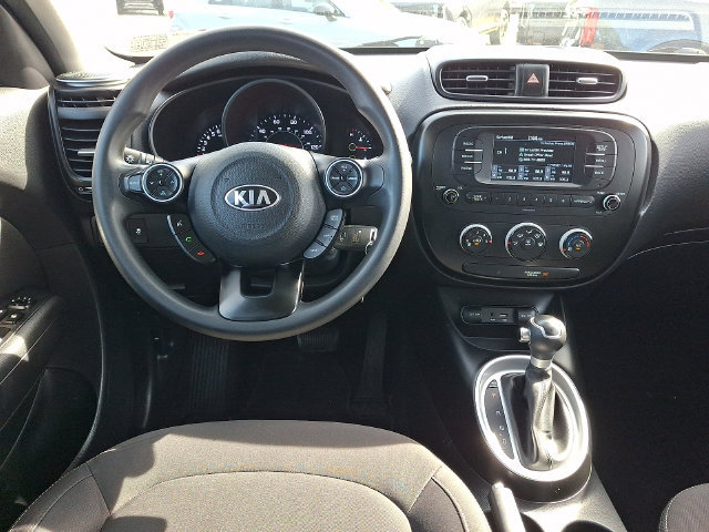 Used 2018 Kia Soul FWD image 11
