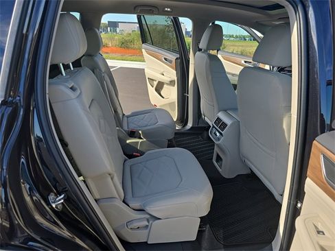 New 2026 Volkswagen Atlas SE image 19