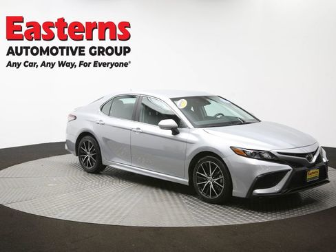 Used 2023 Toyota Camry SE image 45