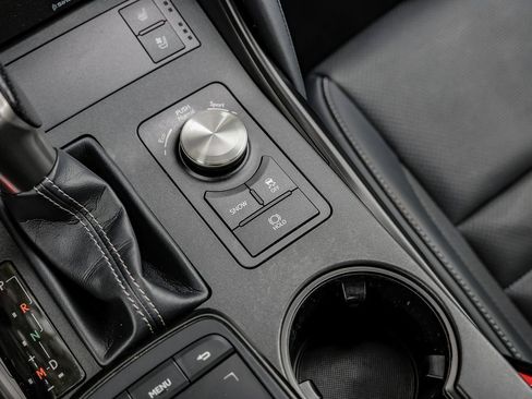 Used 2022 Lexus IS 350 F Sport image 35