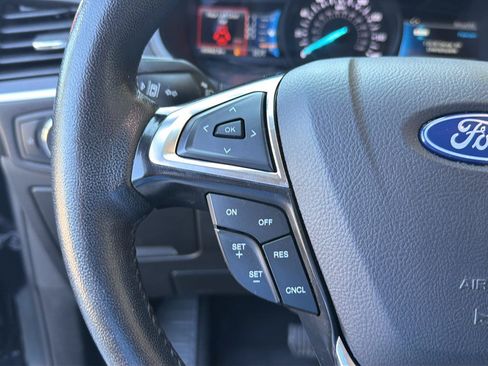 Used 2024 Ford Edge SEL AWD/4WD image 21