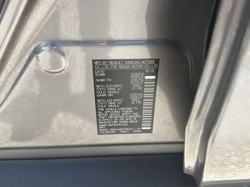 Used 2020 Nissan Rogue SV FWD image 57