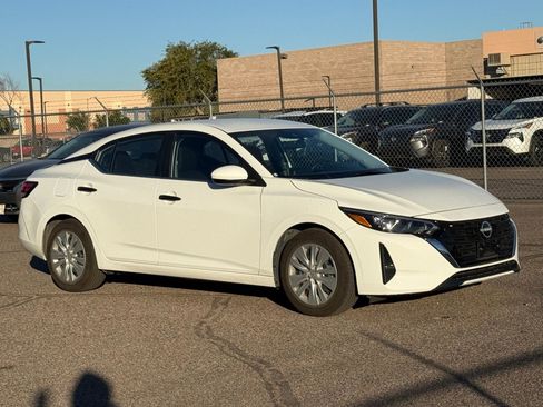 Certified 2025 Nissan Sentra S image 3