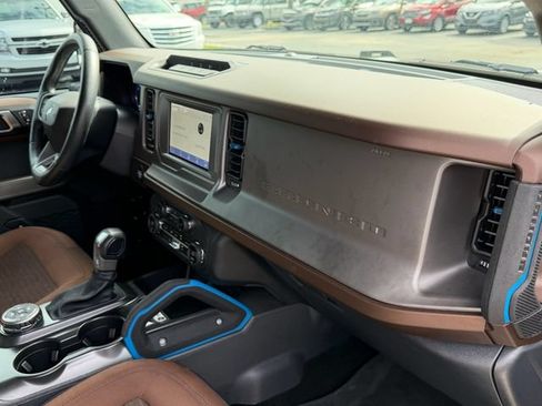 Used 2023 Ford Bronco Outer Banks AWD/4WD image 18