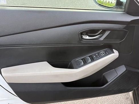 Used 2023 Honda Accord LX image 12