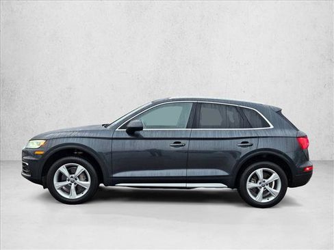 Used 2020 Audi Q5 2.0T Premium Plus w/ Premium Plus Package image 9
