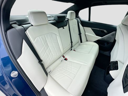 New 2026 BMW 530i w/ Premium Package image 22