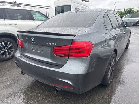 Used 2017 BMW 340i xDrive Sedan AWD/4WD image 8