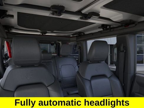 New 2025 Ford Bronco Badlands image 12