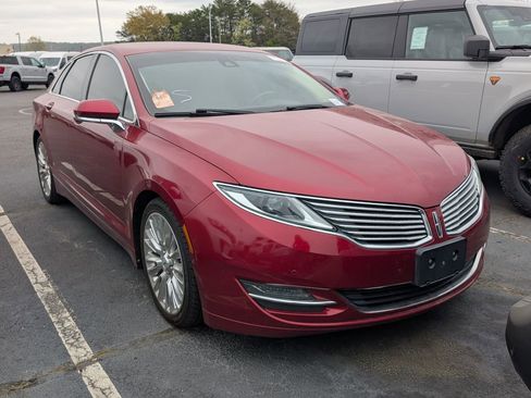 Used 2013 Lincoln MKZ image 5