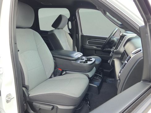 Used 2024 RAM 2500 Big Horn w/ Bed Utility Group image 29