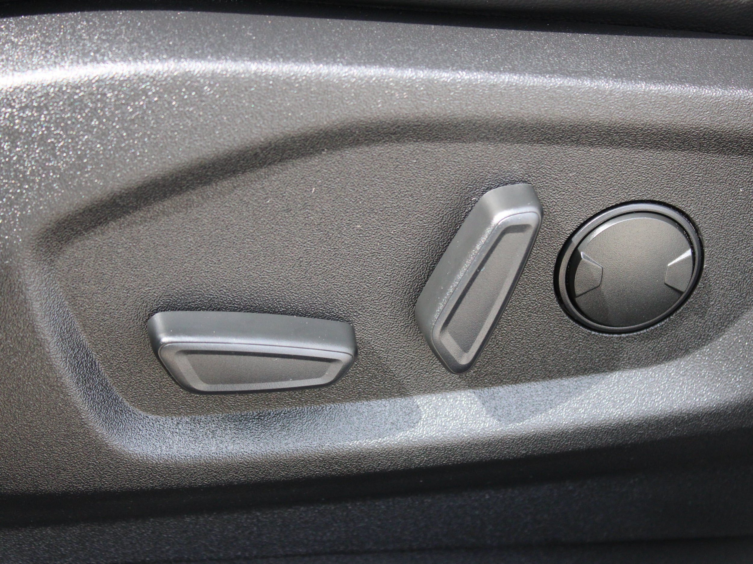 Used 2024 Ford Edge SEL w/ Convenience Package AWD/4WD image 34