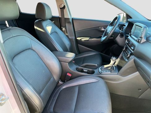 Used 2021 Hyundai Kona Limited image 27